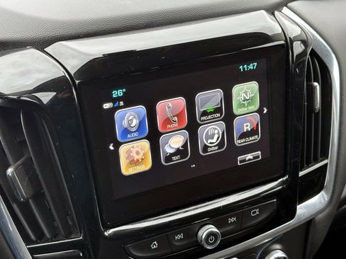 Used 2019 Chevrolet Traverse LT image 22