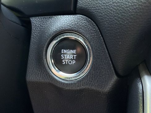 Certified 2025 Toyota RAV4 XLE AWD/4WD image 22