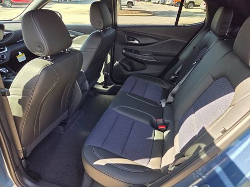 New 2026 Buick Envista Preferred w/ Advanced Safety Package FWD image 6
