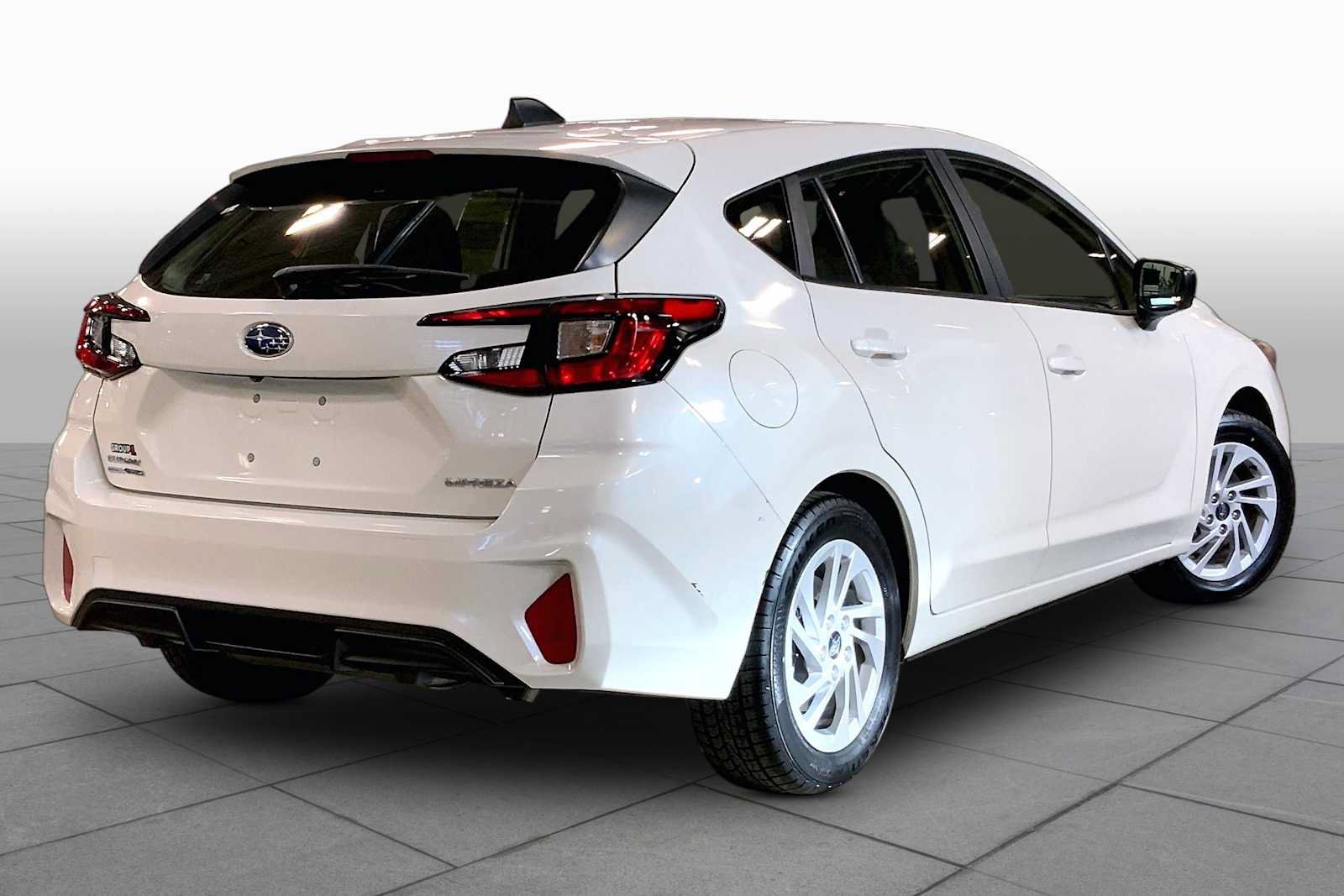 Certified 2024 Subaru Impreza 2.0i AWD/4WD image 6