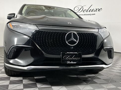 Used 2023 Mercedes-Benz EQS 450+ 4MATIC SUV image 30