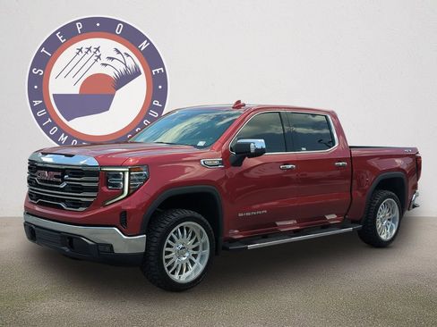 Used 2026 GMC Sierra 1500 SLT w/ SLT Premium Package AWD/4WD image 2