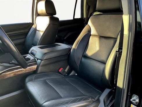 Used 2019 Chevrolet Tahoe LT image 24