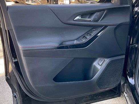 Used 2025 Chevrolet Equinox RS w/ LPO, Floor Liner Package image 21