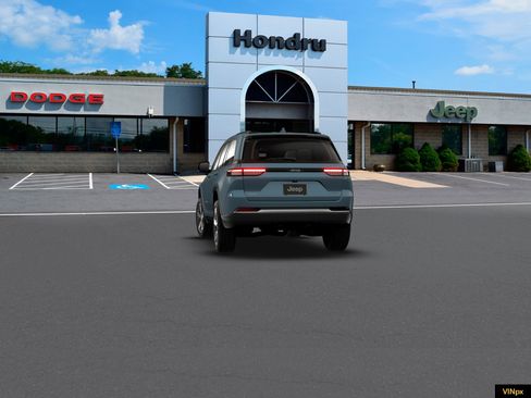 New 2026 Jeep Grand Cherokee Limited image 13