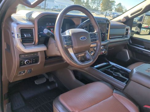 Used 2023 Ford F250 King Ranch image 10