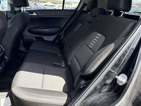 Used 2020 Kia Sportage LX w/ LX Popular Package FWD image 8
