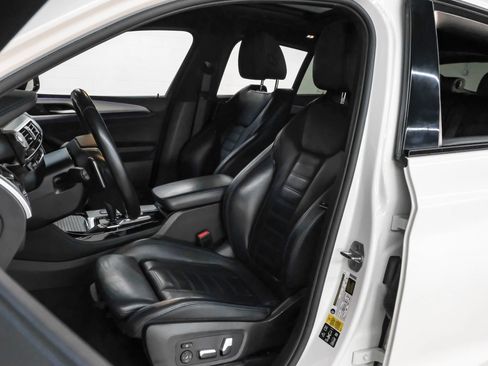 Used 2019 BMW X4 M40i w/ Executive Package image 28