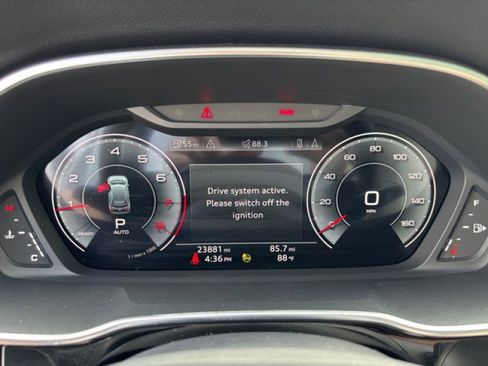 Used 2022 Audi Q3 2.0T Premium Plus w/ Premium Plus Package image 24