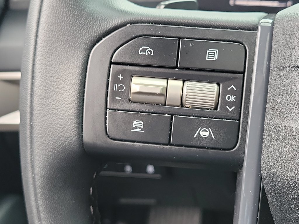 Used 2027 Kia Telluride S w/ Towing Package FWD image 9