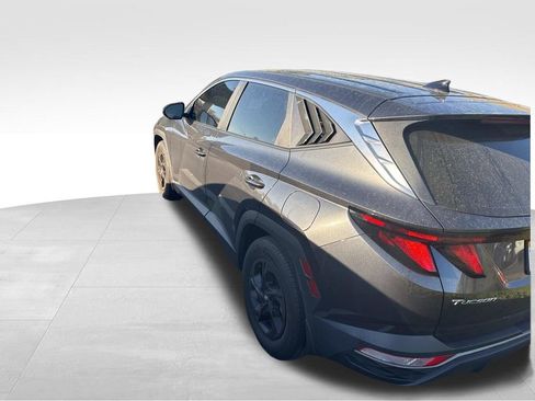 Used 2024 Hyundai Tucson SE image 7