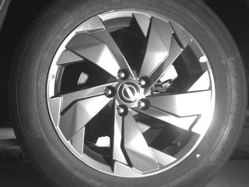 Used 2025 Nissan Rogue SV FWD image 14