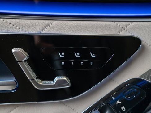 Certified 2025 Mercedes-Benz S 580 4MATIC Sedan image 14