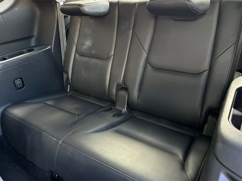 Used 2023 MAZDA CX-9 Touring image 15