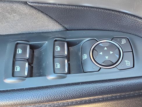 Used 2018 Ford Explorer XLT w/ Equipment Group 202A image 17