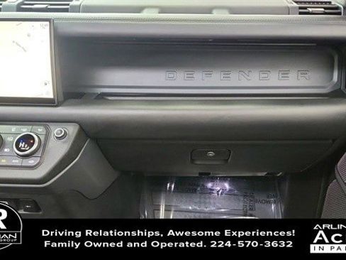 Used 2022 Land Rover Defender 90 X image 11