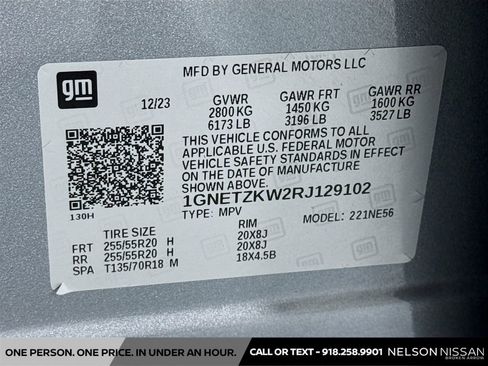 Used 2024 Chevrolet Traverse Premier w/ Redline Edition AWD/4WD image 35