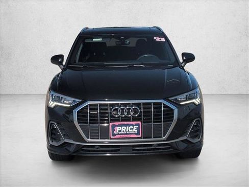 Used 2025 Audi Q3 2.0T Premium AWD/4WD image 2