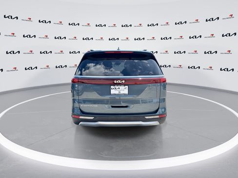 Used 2022 Kia Carnival SX Prestige FWD image 7