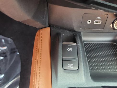 Used 2019 Nissan Rogue SL w/ Premium Package AWD/4WD image 24