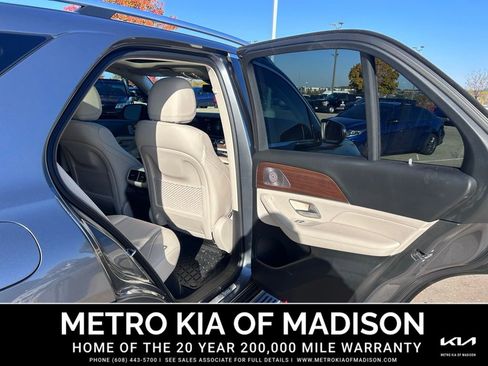 Used 2022 Mercedes-Benz GLE 350 4MATIC image 37