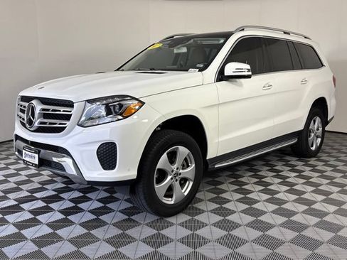 Used 2017 Mercedes-Benz GLS 450 4MATIC image 2