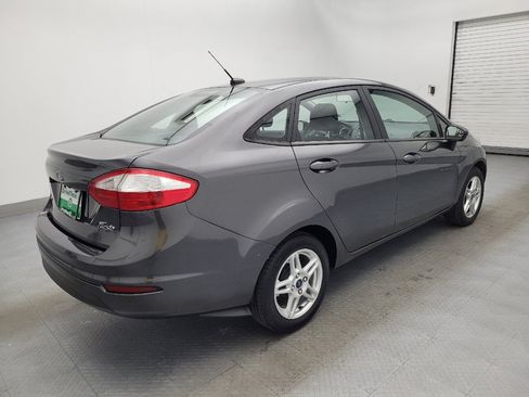 Used 2019 Ford Fiesta SE image 10