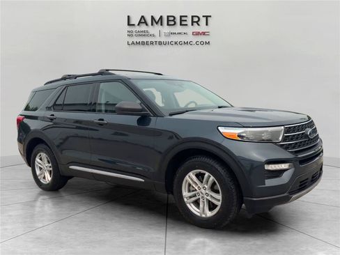 Used 2023 Ford Explorer XLT w/ Equipment Group 202A AWD/4WD image 7