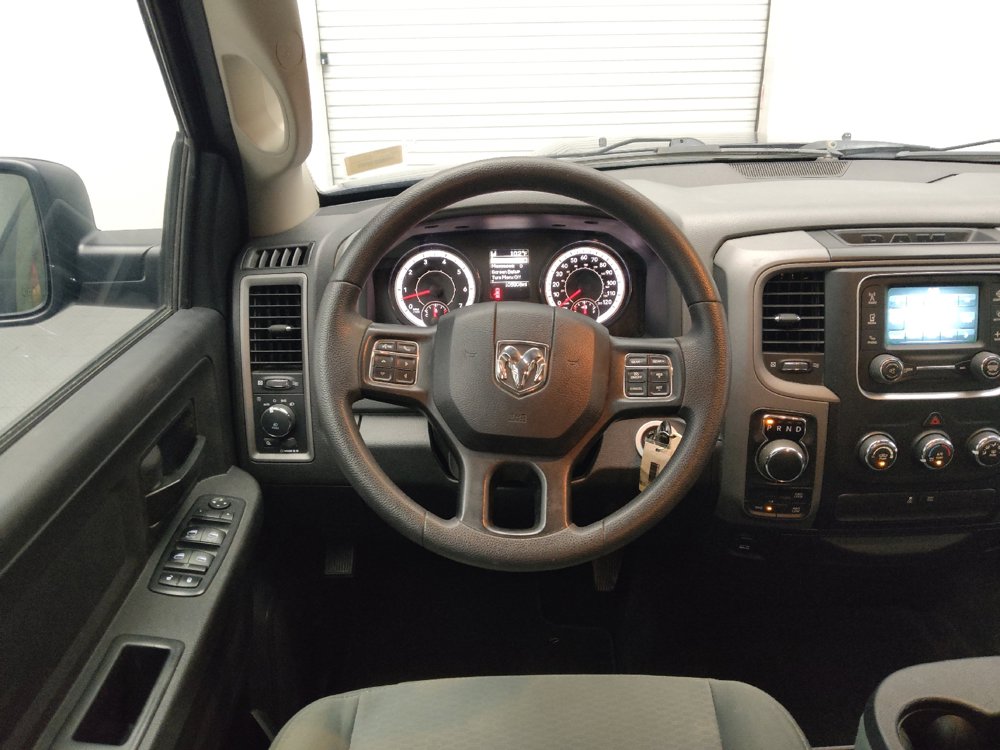 Used 2018 RAM 1500 Express w/ Express Value Package AWD/4WD image 22
