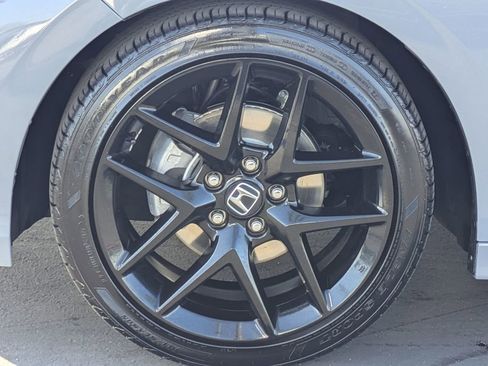 Certified 2025 Honda Civic Sport image 23