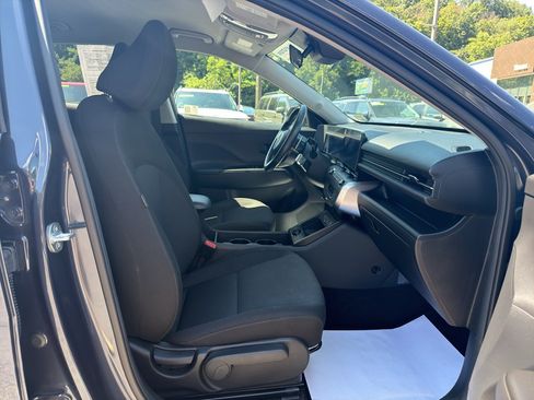 Certified 2024 Hyundai Kona SEL w/ Convenience Package AWD/4WD image 23