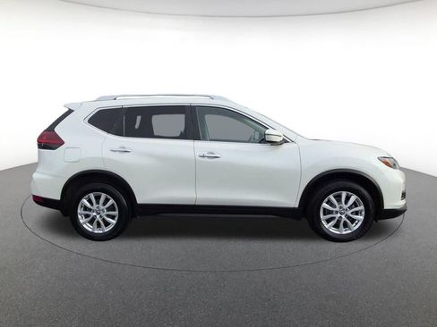 Used 2018 Nissan Rogue SV AWD/4WD image 4