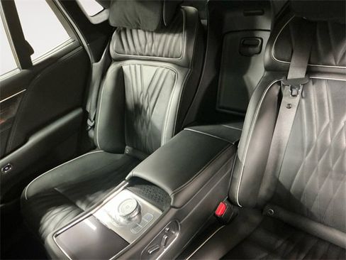 Used 2023 Genesis G90 3.5T image 13