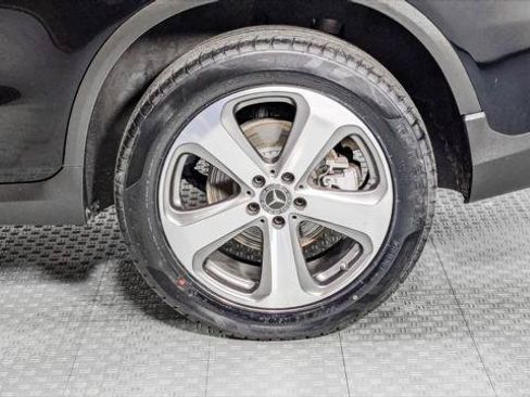 Used 2018 Mercedes-Benz GLC 300 4MATIC Coupe image 34