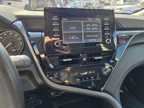 Used 2023 Toyota Camry SE FWD image 26