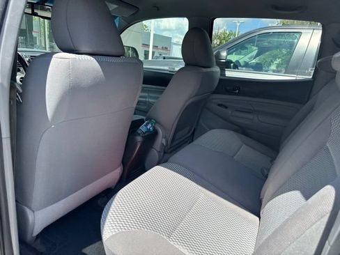 Used 2013 Toyota Tacoma 4x4 Double Cab w/ SR5 Pkg image 22