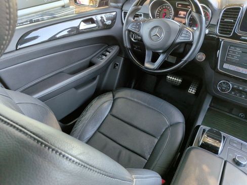 Used 2018 Mercedes-Benz GLE 43 AMG 4MATIC image 34