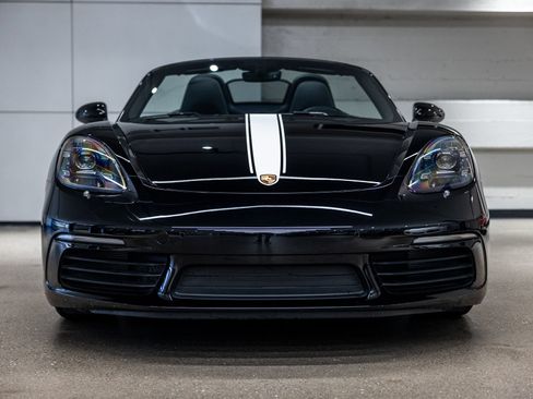 Certified 2024 Porsche 718 Boxster RWD image 11