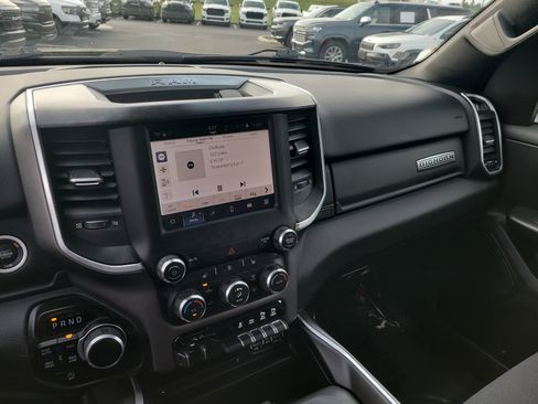 Used 2022 RAM 1500 Big Horn AWD/4WD image 21