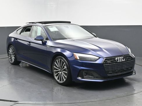 Used 2022 Audi A5 2.0T Premium Plus w/ Premium Plus image 3