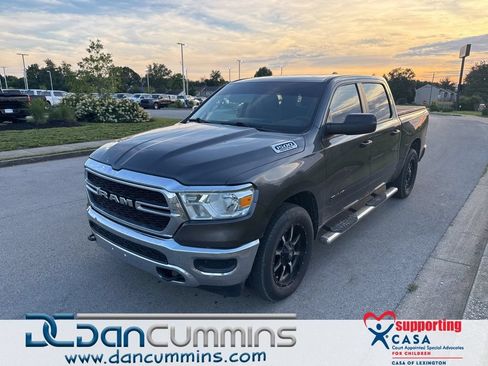 Used 2019 RAM 1500 Tradesman AWD/4WD image 1