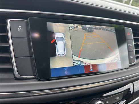 Used 2019 Buick Enclave Premium image 6