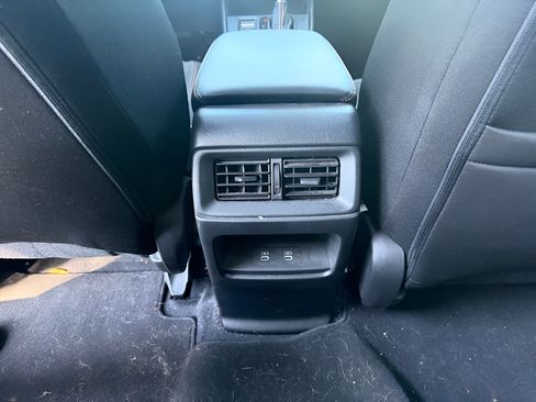 Used 2023 Honda CR-V Sport image 12