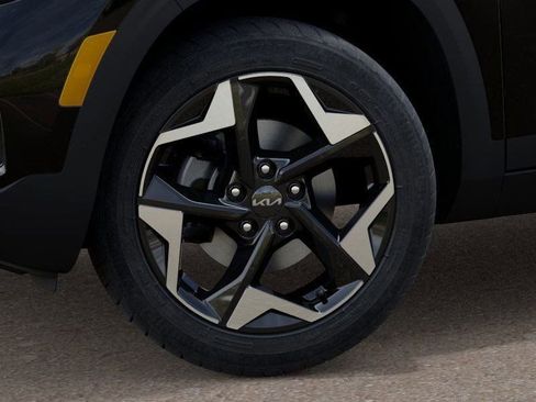 New 2026 Kia Seltos S image 9