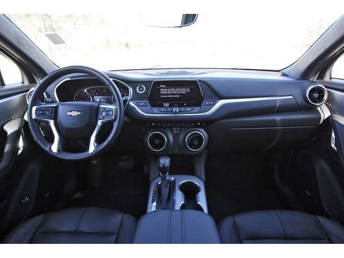 Used 2022 Chevrolet Blazer LT w/ Sound & Technology Package image 12