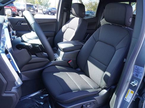 New 2026 GMC Canyon Elevation w/ Convenience Package image 14