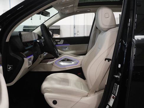 New 2026 Mercedes-Benz GLE 450 GLE 450 image 2