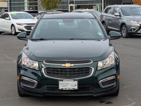 Used 2015 Chevrolet Cruze LT image 8