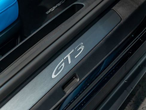 Certified 2026 Porsche 911 GT3 RWD image 20