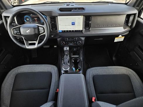 New 2025 Ford Bronco Big Bend image 10